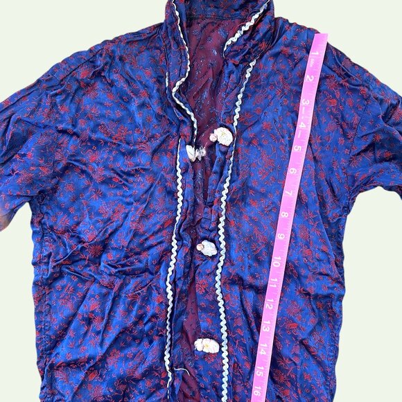 Vintage Silky Satin Pajama’s - Picture 7 of 10